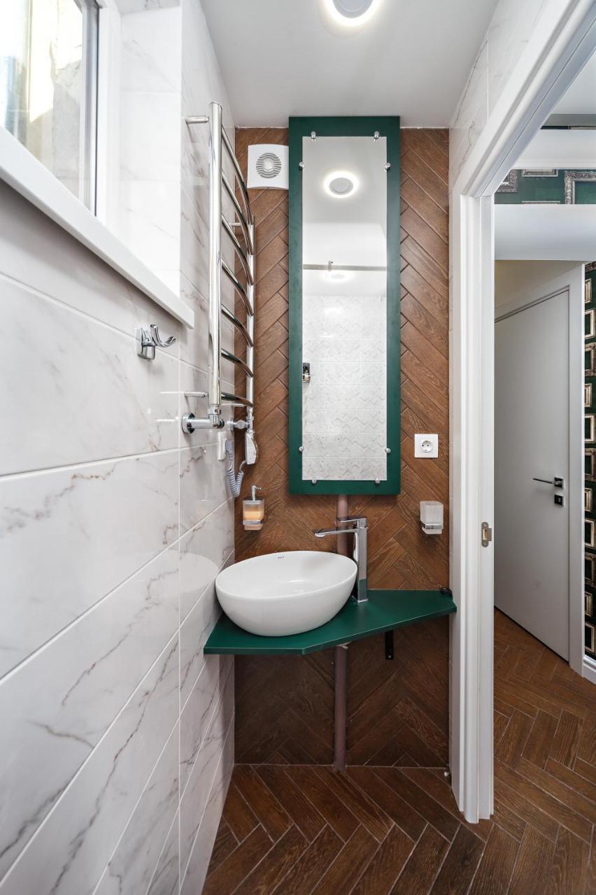 Green apartment Lviv Buitenkant foto